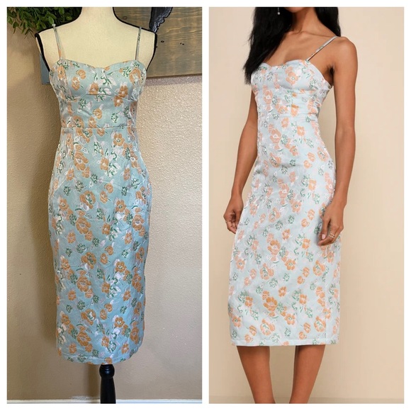 Lulus Dresses & Skirts - NWOT Lulus Enviable Aesthetic Light Blue Floral Jacquard Bustier Midi Dr…